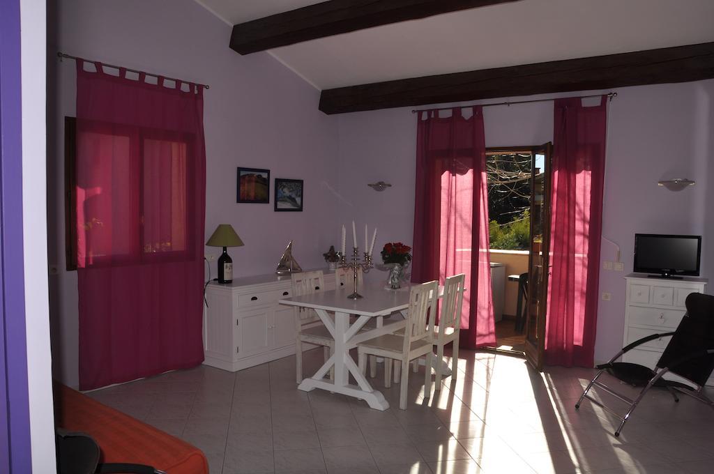 Villa Petra Sainte-Maxime Rom bilde